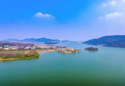 马鞍山小镇荣膺首批省级特色小镇，成为我市唯一获此殊荣之地